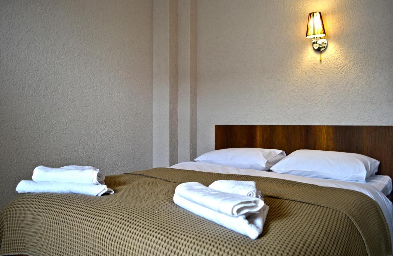 G&G Hotel Tbilisi Ngoại thất bức ảnh