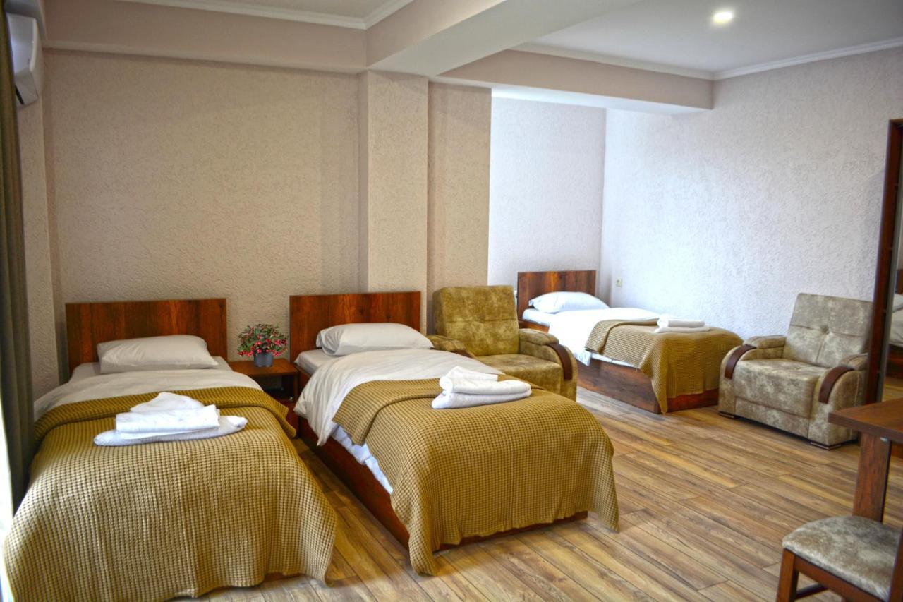 G&G Hotel Tbilisi Ngoại thất bức ảnh