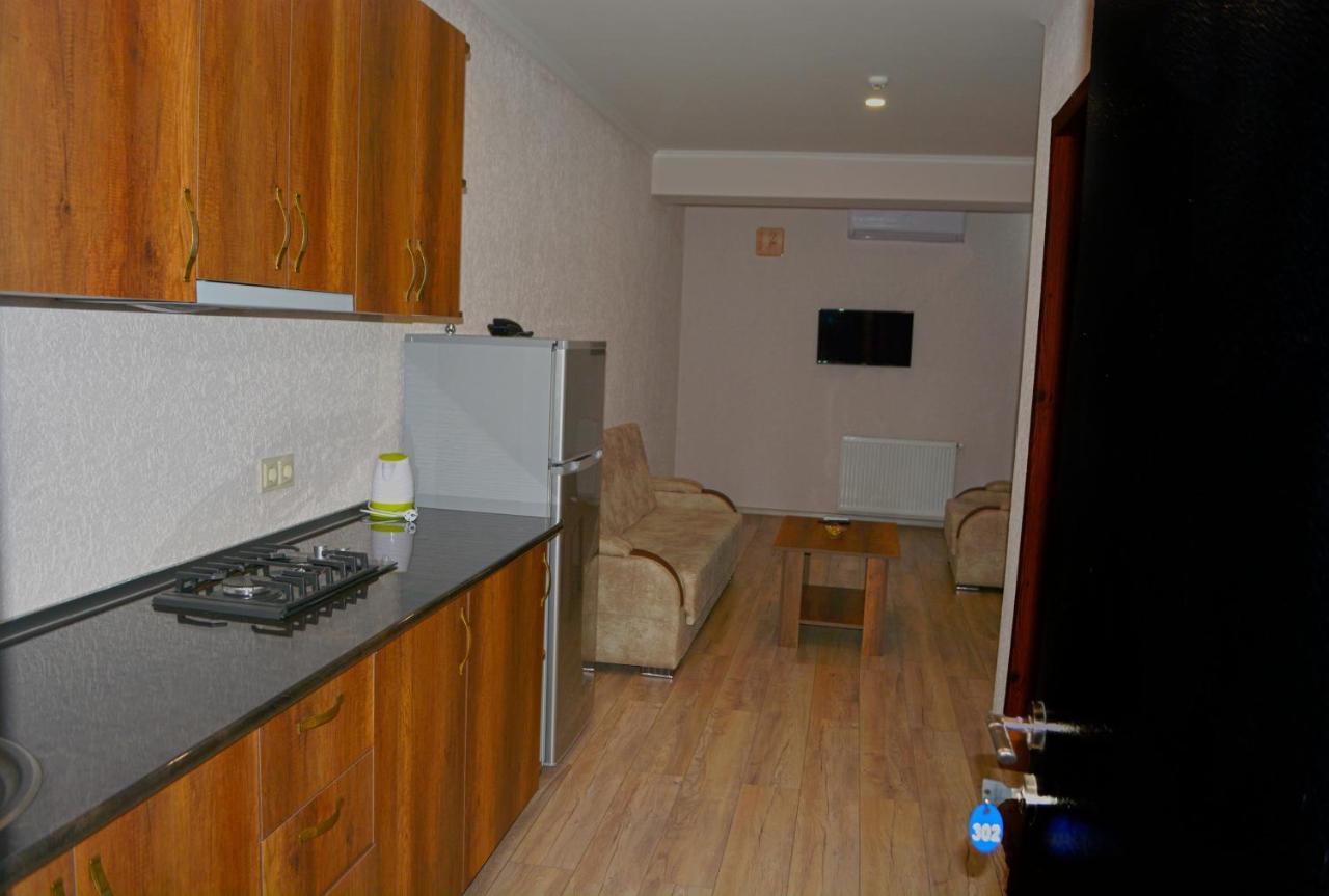 G&G Hotel Tbilisi Ngoại thất bức ảnh