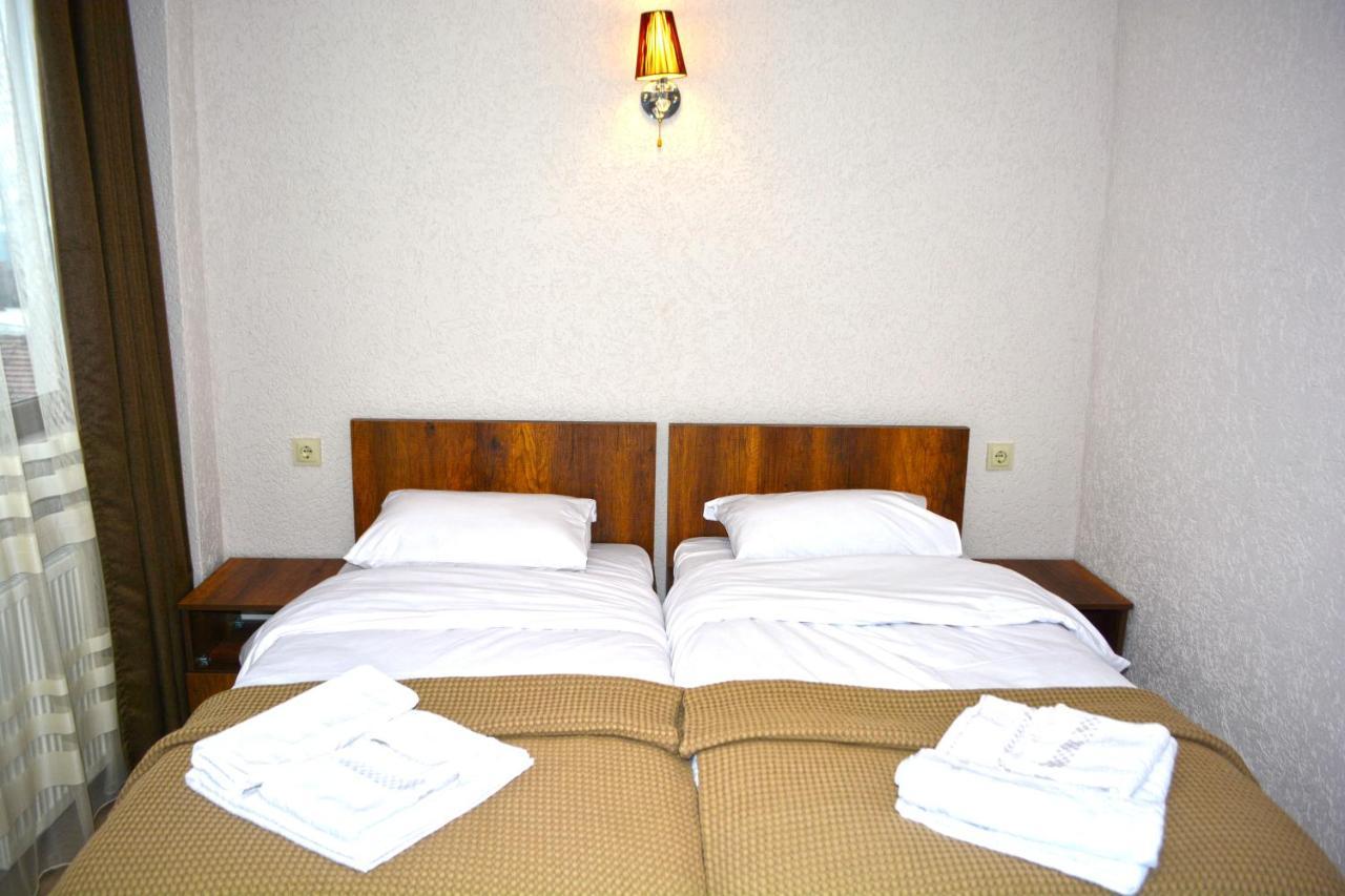 G&G Hotel Tbilisi Ngoại thất bức ảnh