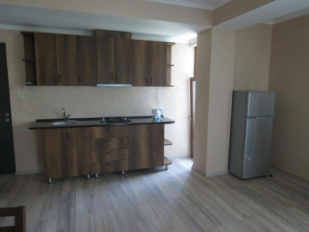 G&G Hotel Tbilisi Ngoại thất bức ảnh