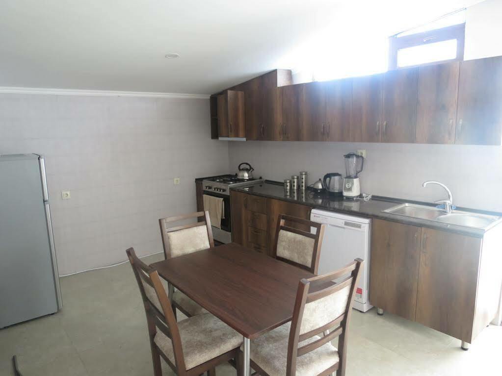 G&G Hotel Tbilisi Ngoại thất bức ảnh